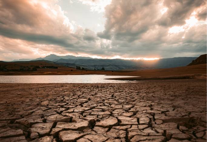 An arid lake