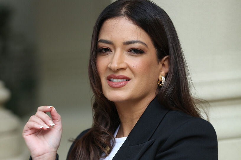 Muna Al Gurg Scholarship 