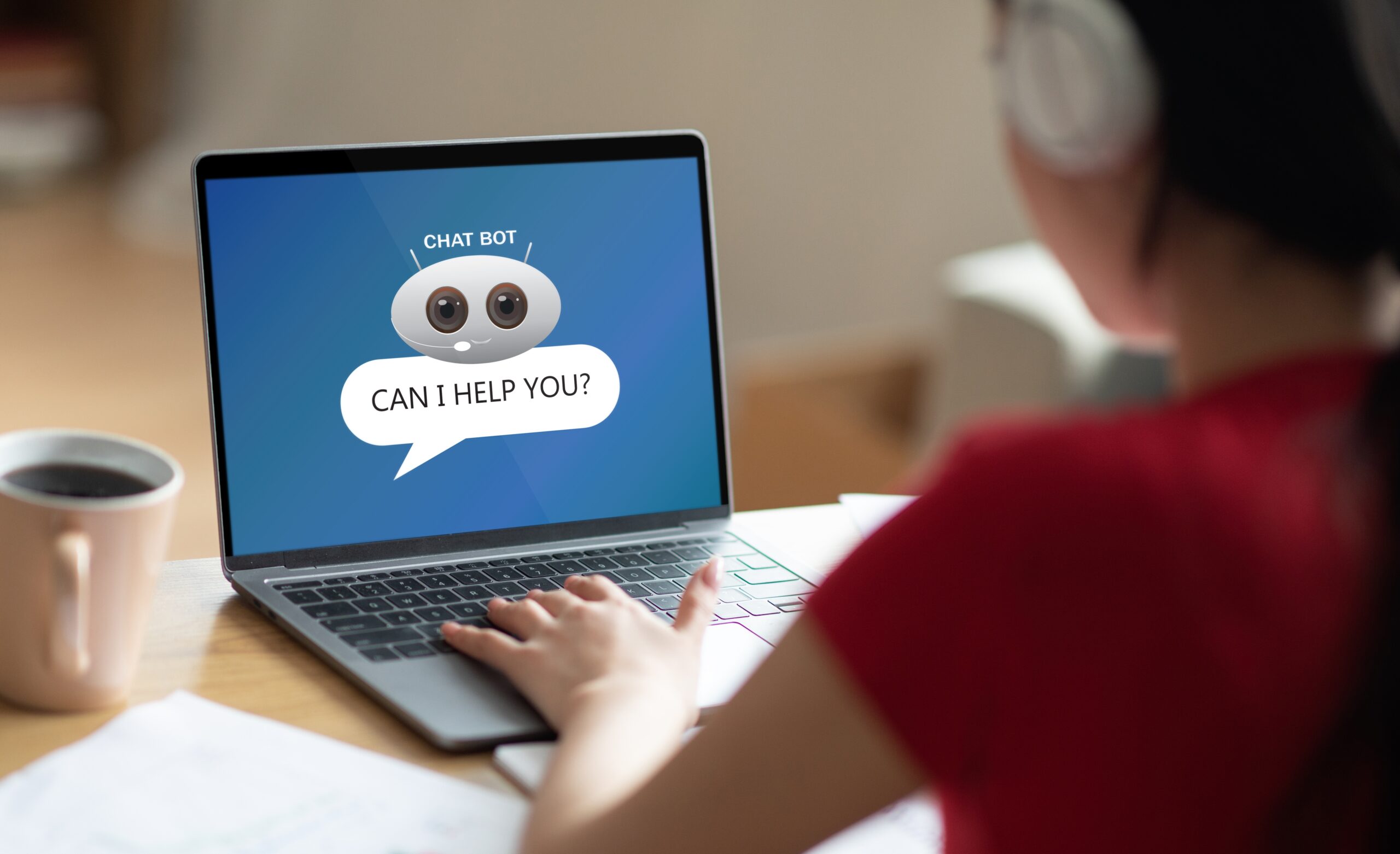 Over,Shoulder,Shot,Of,Unrecognizable,Woman,Student,With,Wireless,Headset